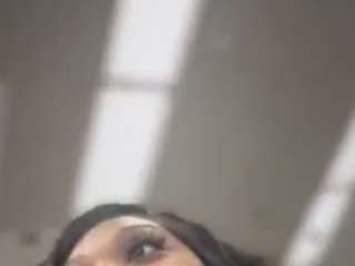 sexysagittarius1212 — 在 camsoda 直播的网络摄像头模特