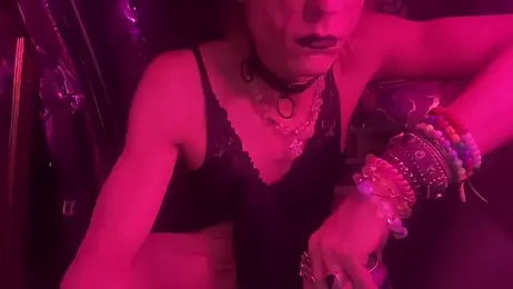 TgirlBrat — 在 stripchat 直播的网络摄像头模特