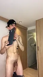 TheBatMansion — Stripchat stream photo (Mar 2026)