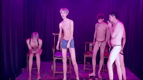 Gaymen-002 — 在 stripchat 直播的网络摄像头模特