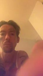 DanWillShock — Cam4 stream photo (Apr 2026)