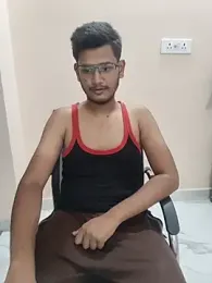 Dusky_Aarav — Stripchat stream photo (Jun 2026)