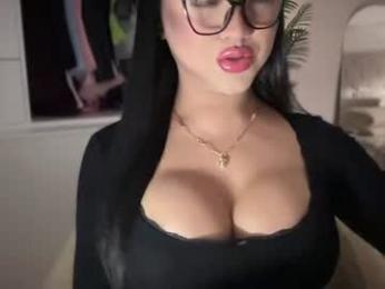 foxyluscious — Chaturbate stream photo (Mar 2026)