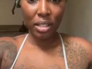 yoursecret1425 — 在 camsoda 直播的网络摄像头模特