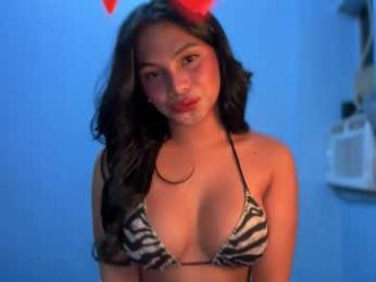 sweet_scarllet12 — 在 chaturbate 直播的网络摄像头模特