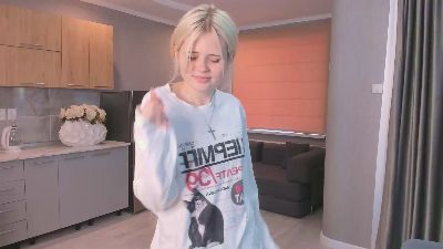 KeilaSolanki — Cam4 stream photo (Sep 2026)