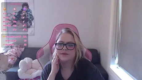 ChubbyBubs — Stripchat stream photo (Dec 2025)