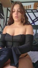 LizzieBlack — 在 cam4 直播的网络摄像头模特