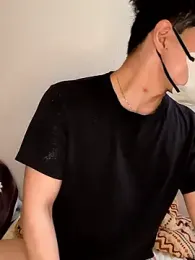 kqitooo — Stripchat stream photo (Apr 2026)