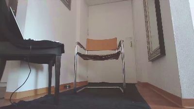 gummi13 — Cam4 stream photo (May 2026)