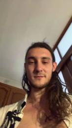 kirerexxx — 在 cam4 直播的网络摄像头模特