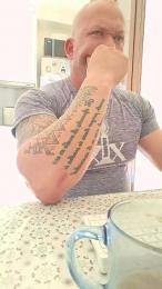 misteralexxx — 在 cam4 直播的网络摄像头模特