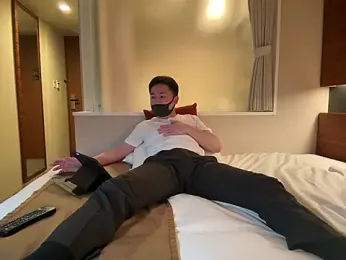 da_ichi — 在 stripchat 直播的网络摄像头模特