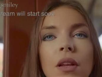 diana_smiley — Chaturbate stream photo (Mar 2026)