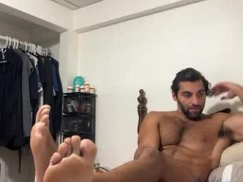 fitcurvyman4fun_69 — 在 chaturbate 直播的网络摄像头模特