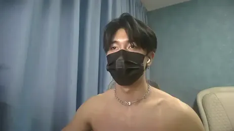 wuzhimao0207 — 在 stripchat 直播的网络摄像头模特