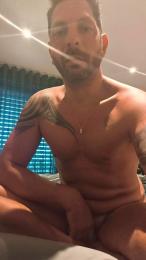 Gr_SexyMan — Cam4 stream photo (May 2026)