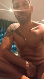 Gr_SexyMan — Cam4 stream photo (May 2026)
