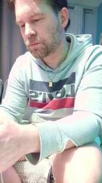 tomsauwer — 在 cam4 直播的网络摄像头模特