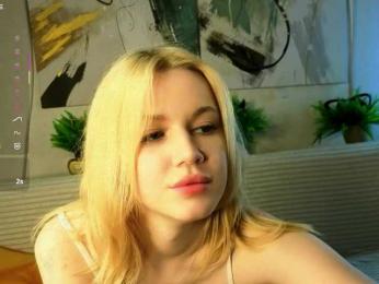 Sonyavibe — 在 bongacams 直播的网络摄像头模特