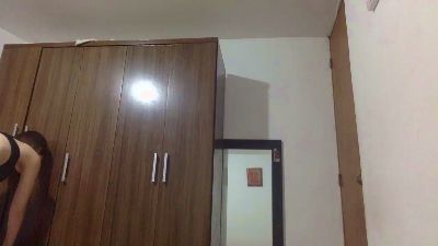 jasminalba — 在 cam4 直播的网络摄像头模特