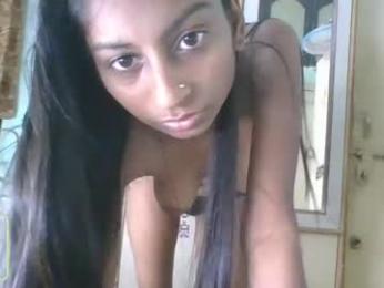 the_right_girl — Chaturbate stream photo (Jan 2024)