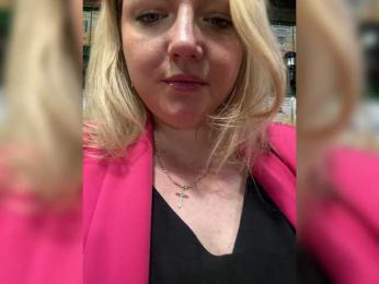 KiraMalina — bongacams
