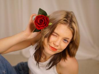 BettieDaryanl — Livejasmin stream photo (May 2026)