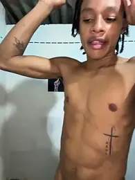 Jordan_420_XXX — 在 stripchat 直播的网络摄像头模特