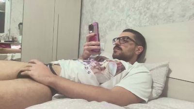 Giovannuzz — Cam4 stream photo (Dec 2025)