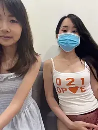 tutuya01 — 在 stripchat 直播的网络摄像头模特