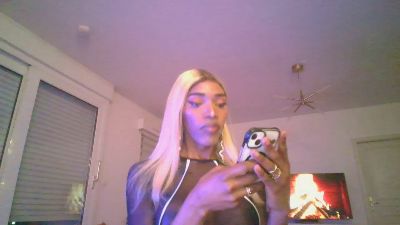 Maciell_XX — Cam4 stream photo (May 2026)