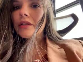 lissa__1 — 在 chaturbate 直播的网络摄像头模特