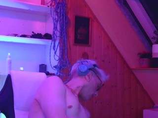 averyafterdark — Camsoda stream photo (Apr 2026)