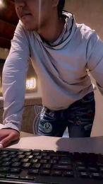 Aleclig — Cam4 profile photo