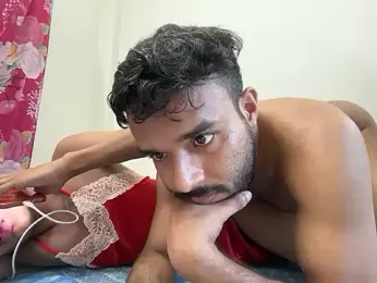 Bipasha2001 — 在 stripchat 直播的网络摄像头模特