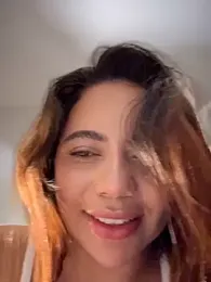 Aryrosee — 在 stripchat 直播的网络摄像头模特