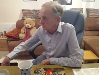 Ferret7777 — 在 stripchat 直播的网络摄像头模特