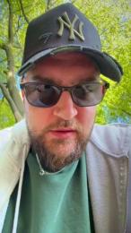 mrniceguy_hot — 在 cam4 直播的网络摄像头模特