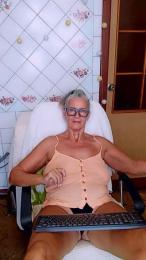 lyuka — Cam4 stream photo (Aug 2026)
