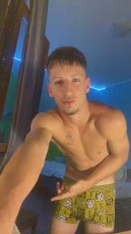 Leonardo250606 — 在 cam4 直播的网络摄像头模特