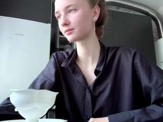 rebbecabezak — Camsoda stream photo (Aug 2026)