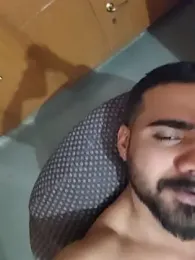 Yourguys21 — Stripchat stream photo (Apr 2026)