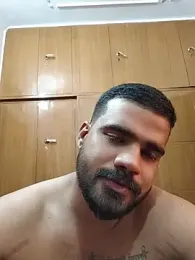 Yourguys21 — Stripchat stream photo (Apr 2026)