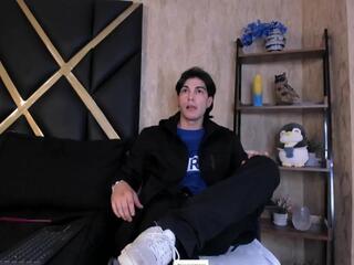 Karim Ferrer — Flirt4free stream photo (Apr 2026)