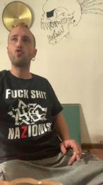 punk91acab — 在 cam4 直播的网络摄像头模特