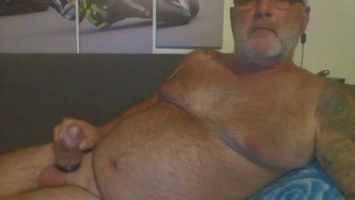 axel636fun — Cam4 stream photo (Aug 2026)
