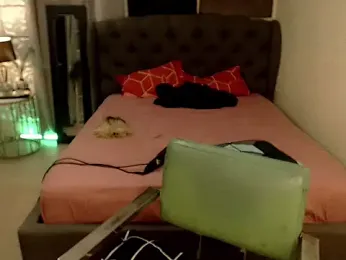 GODDESSxBELLA — Stripchat stream photo (Oct 2025)
