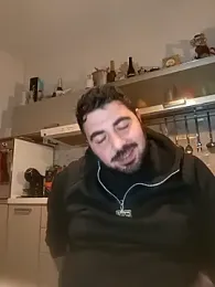 bear_skinny — Stripchat stream photo (Mar 2026)