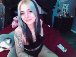 sallylynn — Camsoda stream photo (Apr 2026)